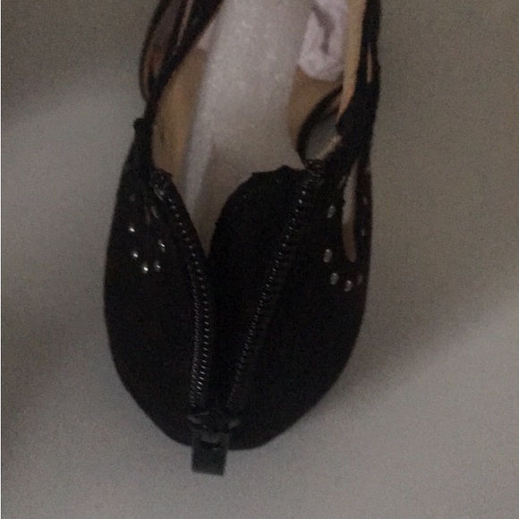 Pretty suede flats - Picture 2 of 4